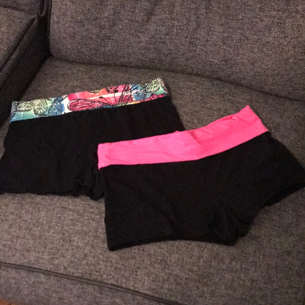 No boundaries size medium shorts